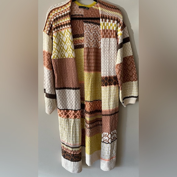 Black Tape Small Knit Long Cardigan - Picture 3 of 9